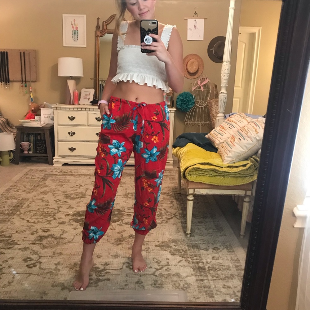 Hawaiian jogger styled pants